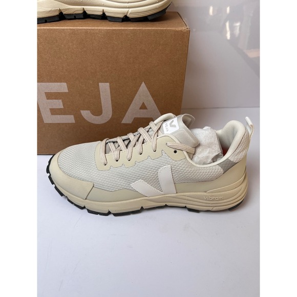 Veja Shoes - Veja Dekkan Alveomesh Natural White Women's Trail Running Shoes Size 9
